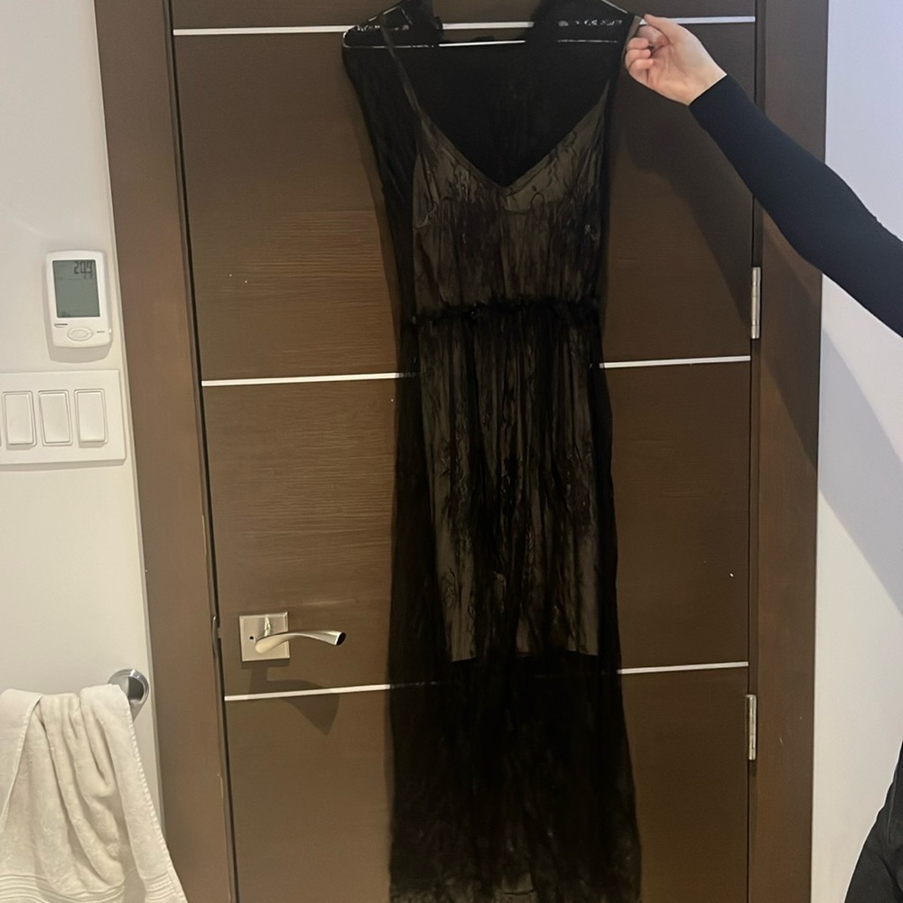 Black lace dress